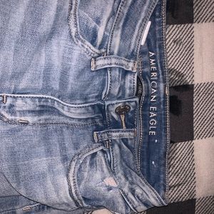 American Eagle Hi-Rise Jegging
